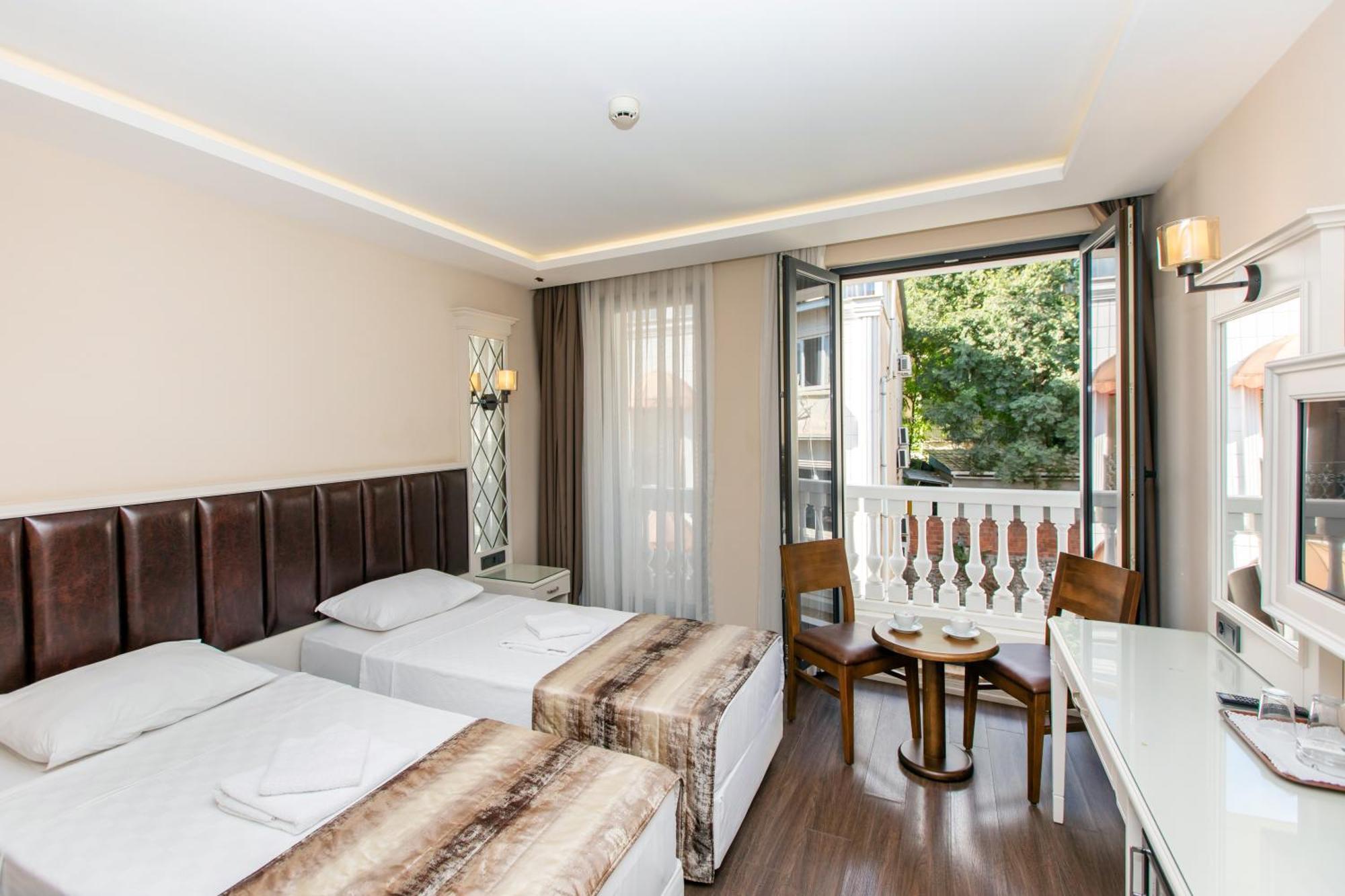 Morava Hotel Istanbul Exterior photo