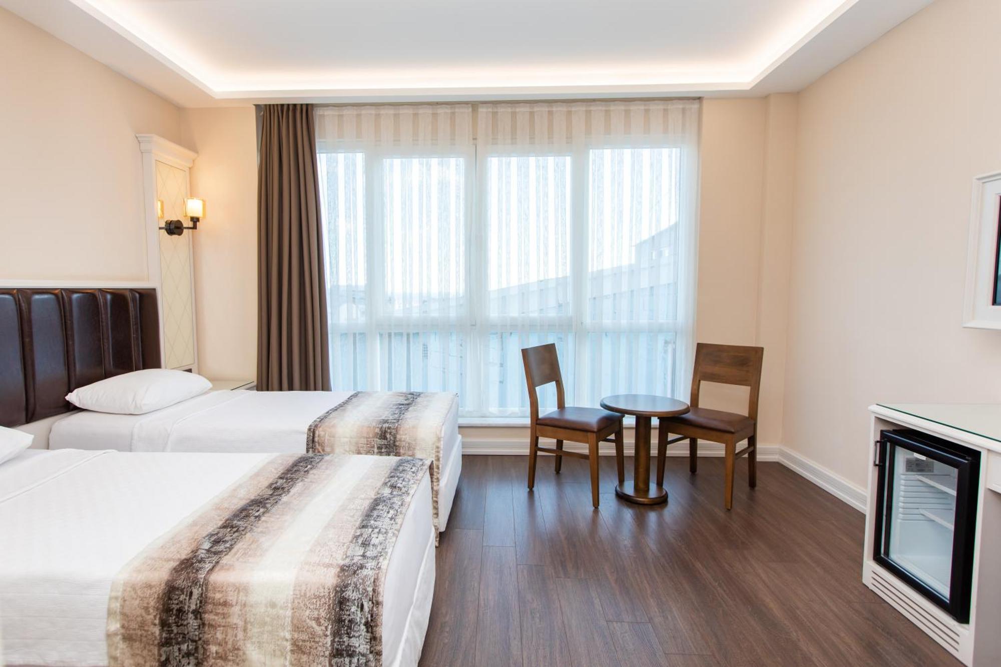 Morava Hotel Istanbul Exterior photo